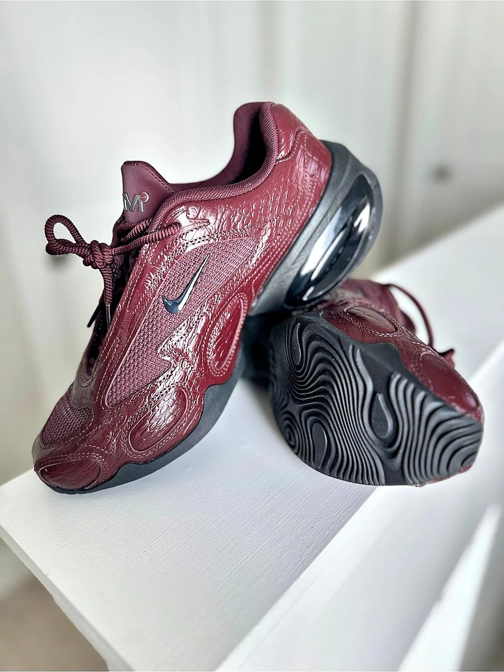 Nike Air Max Muse SE Burgundy Crush Croc Sneakers Women's Size 9.5 NWOB